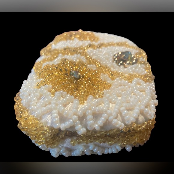 Vintage Delill handmade beaded coin purse - Picture 6 of 9